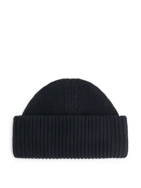 Double-fold wool beanie