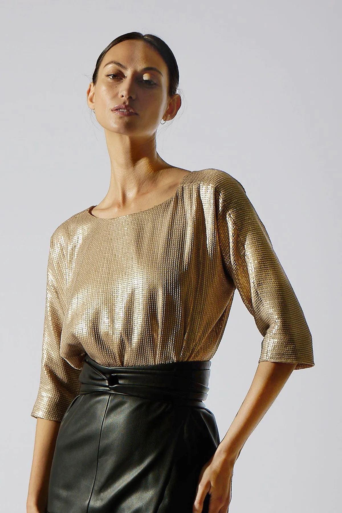 SEQUIN SHIFT KNEE LENGTH GOLD