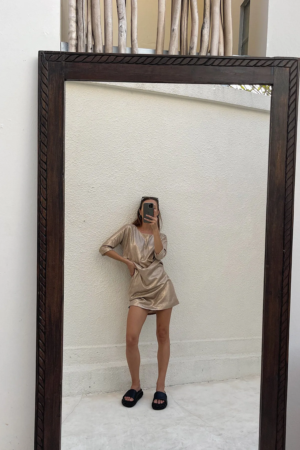 SEQUIN SHIFT KNEE LENGTH GOLD