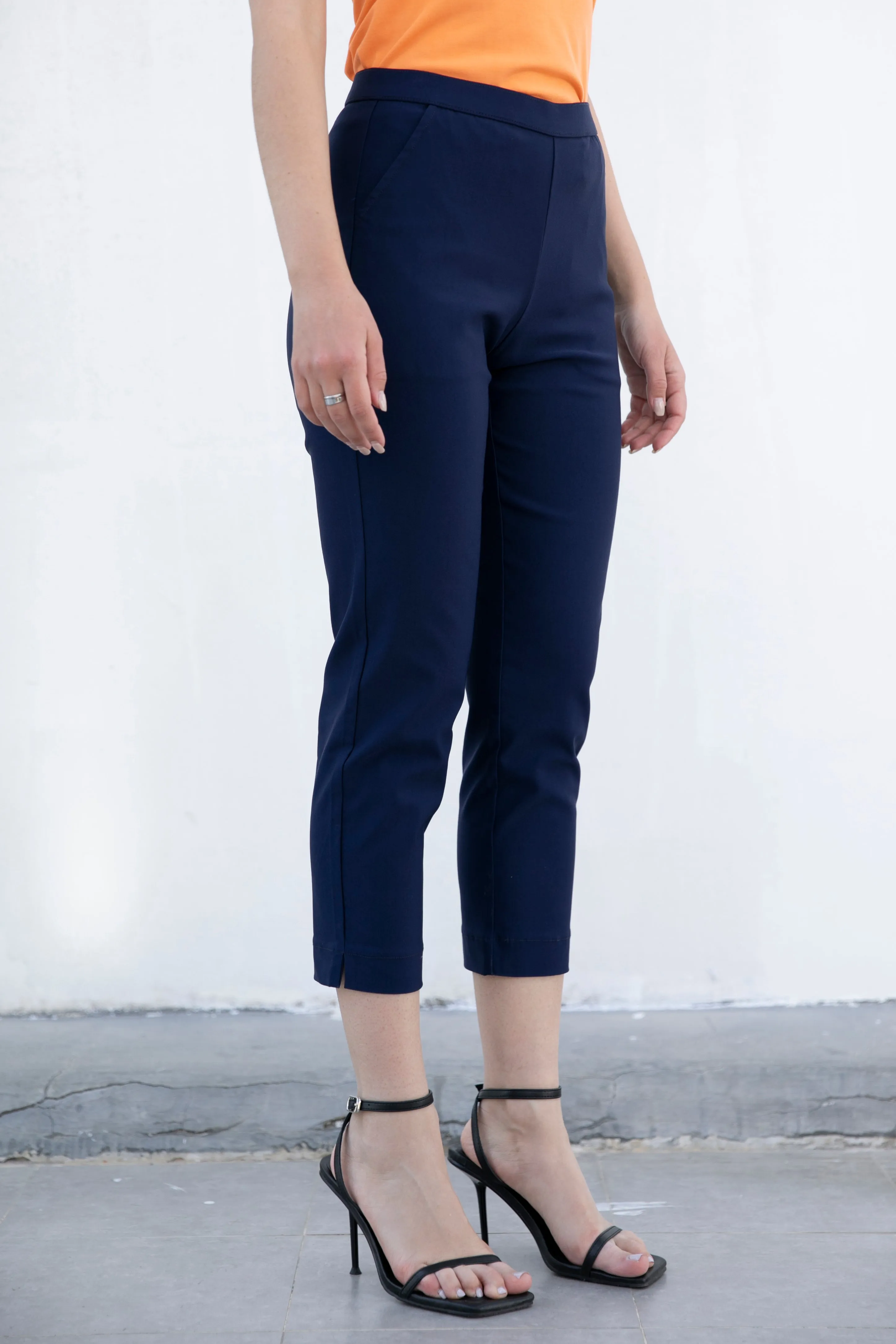 Solid Color Capri