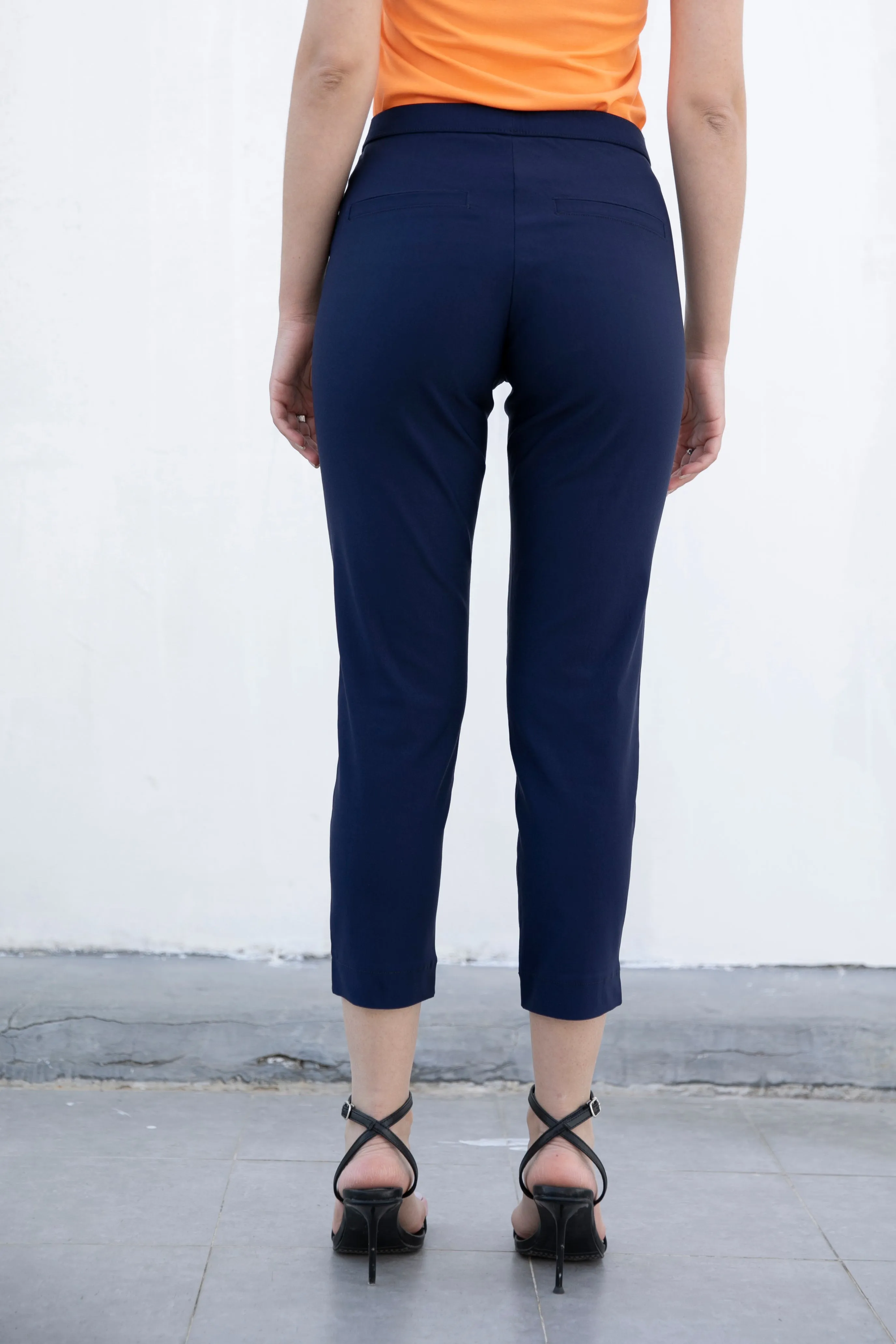 Solid Color Capri